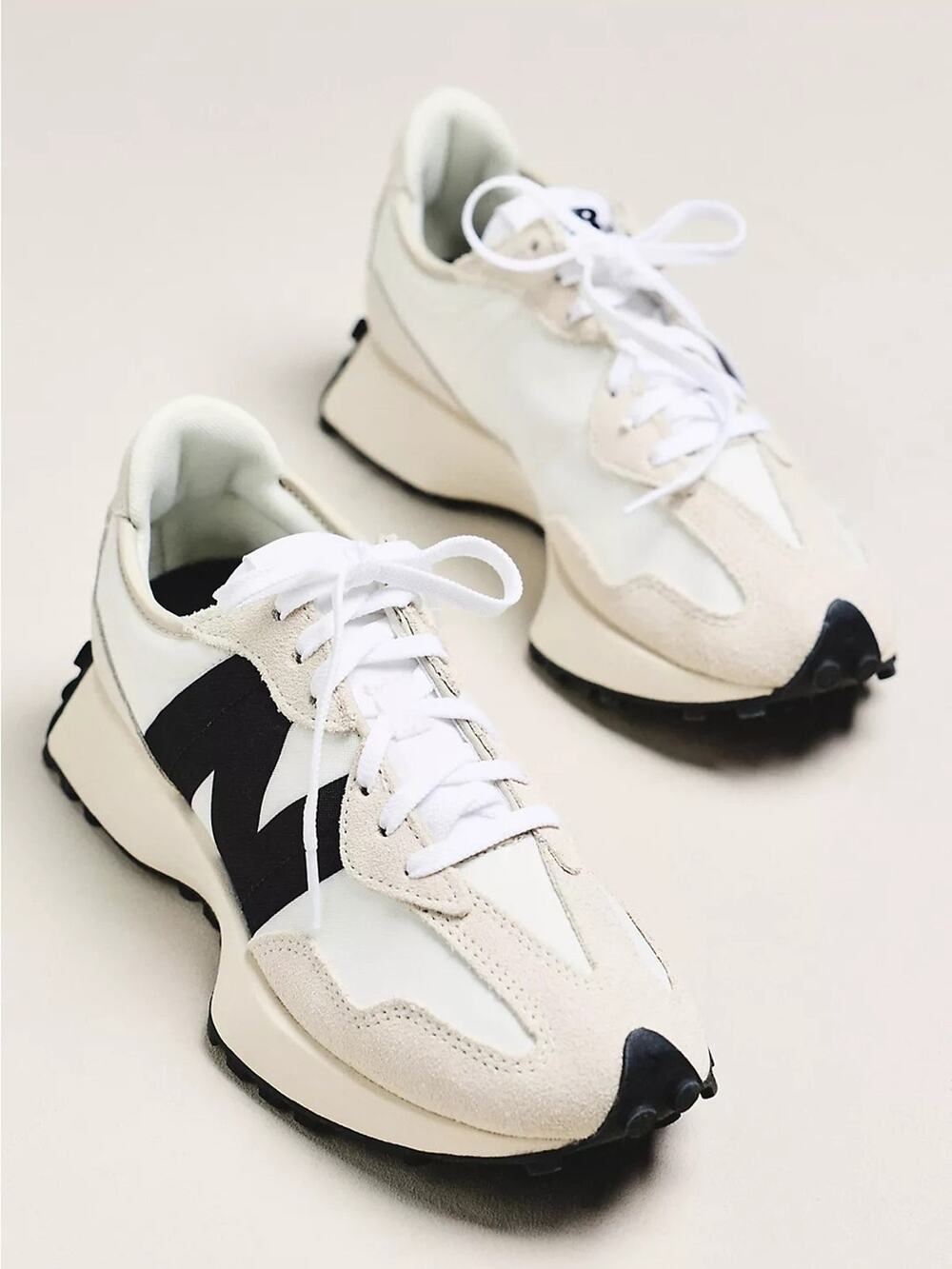 New Balance 327 Sneakers Sea Salt/White/Black